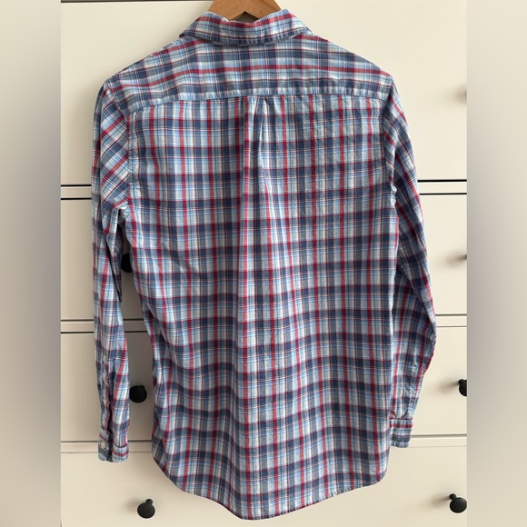 Boys Vineyard Vines Button Down - Picture 4 of 4